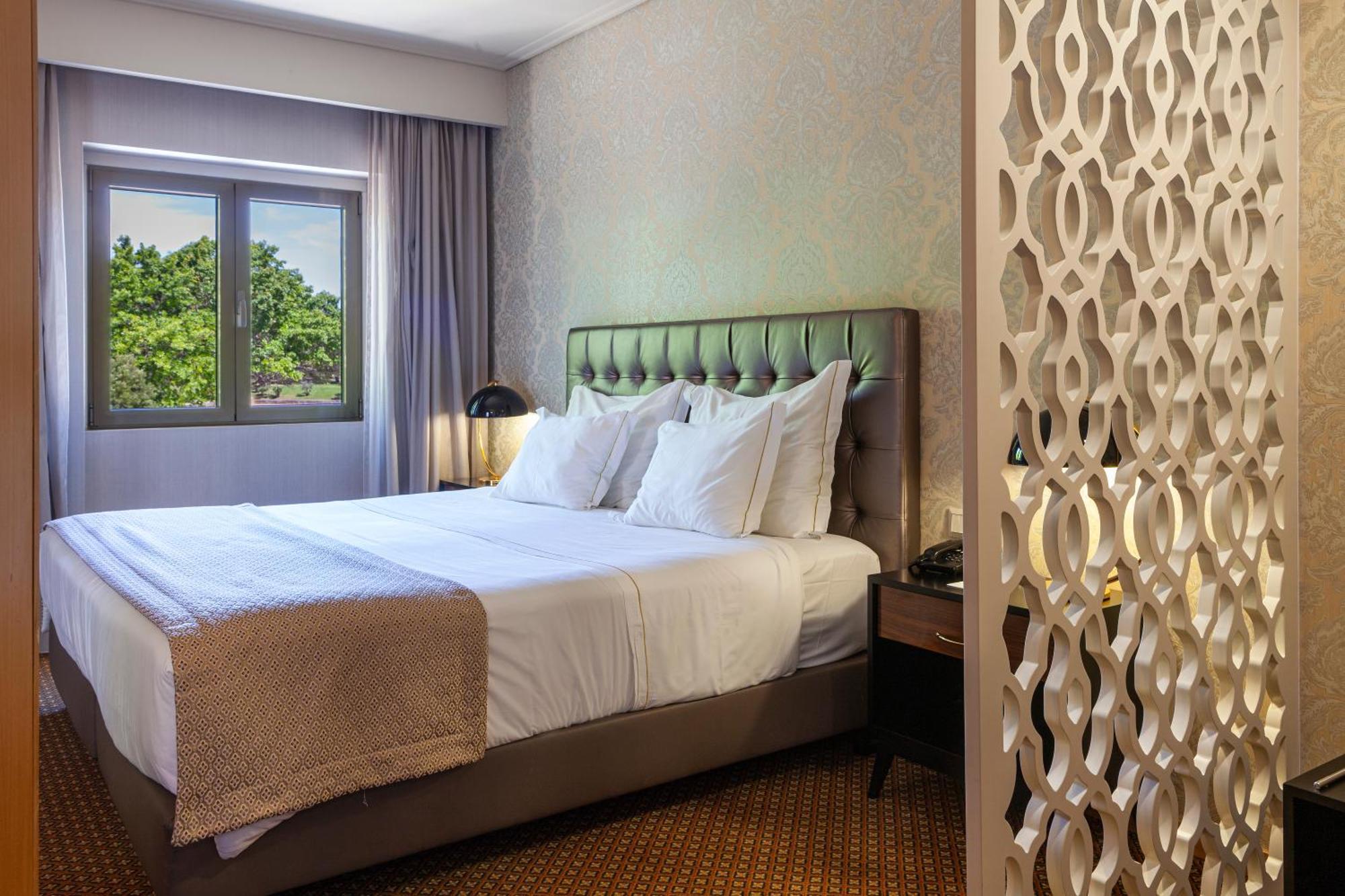Hotel Lis בטלייה מראה חיצוני תמונה